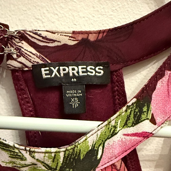 Express Burgundy Floral Tank Top - Picture 2 of 3